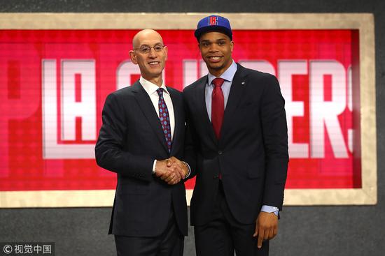 中力压奥尼 中力压奥尼