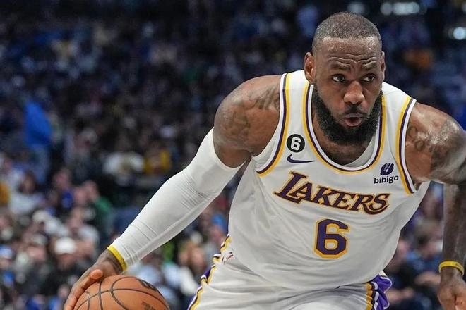 以防守反击 以防守反击